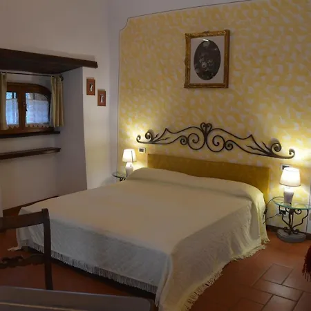 Casa Cesira *